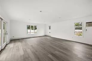 20 Hilltop Ave, Mount Sinai, NY 11766 - Photo 7