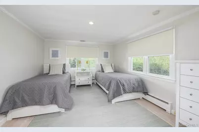29 Coxs Curve Road, Westhampton Beach, NY 11978 - Photo 15