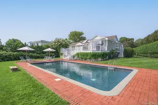 29 Coxs Curve Rd, Westhampton Beach, NY 11978 - Photo 21