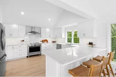 29 Coxs Curve Road, Westhampton Beach, NY 11978 - Photo 7