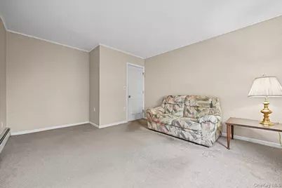 23 Saucer Lane, Levittown, NY 11756 - Photo 13
