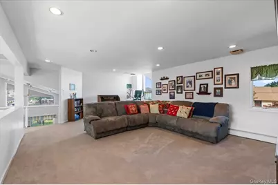 2 Fairfax Road, Massapequa, NY 11758 - Photo 15