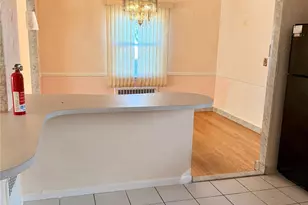 1418 Webster St, Floral Park, NY 11001 - Photo 5