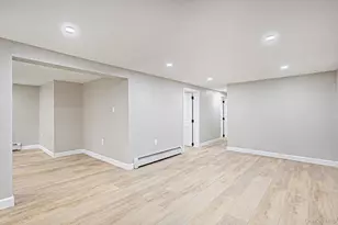 11 Mayfield Dr, Mastic Beach, NY 11951 - Photo 19