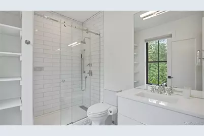 2 Bayview Avenue, Shelter Island Heights, NY 11965 - Photo 21