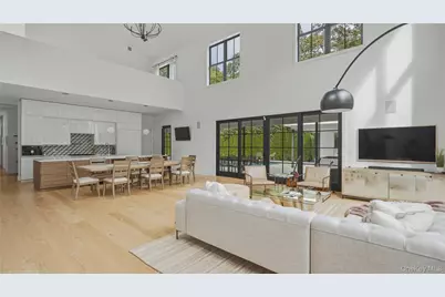 2 Bayview Avenue, Shelter Island Heights, NY 11965 - Photo 5