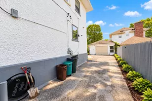 111 Rockne Rd, Yonkers, NY 10701 - Photo 27