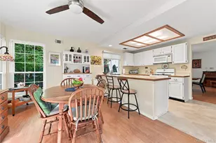 9 Amagansett Ct, Ridge, NY 11961 - Photo 11