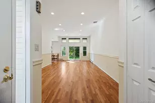 1406 Gotham Ct W, Saint James, NY 11780 - Photo 9