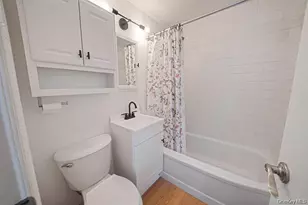 32 Dewey St, Port Jefferson, NY 11776 - Photo 11