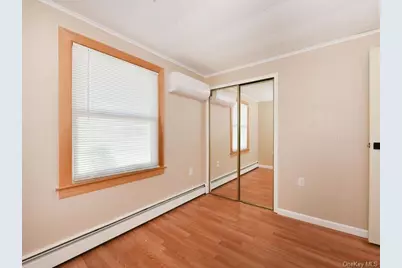 10 Greenwood Boulevard, Manorville, NY 11949 - Photo 17