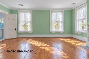 29 Center Dr, Douglaston, NY 11363 - Photo 3