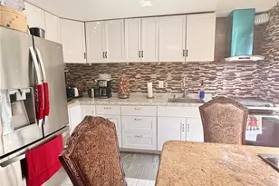 79 Moquette Row N, Yonkers, NY 10703 - Photo 5