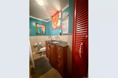79 Moquette Row N, Yonkers, NY 10703 - Photo 13