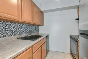 142 Main St, Mineola, NY 11501 - Photo 11