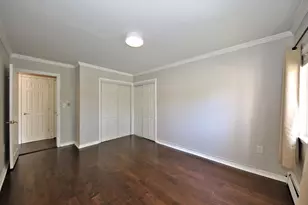 828 Pelhamdale Rd, New Rochelle, NY 10801 - Photo 3