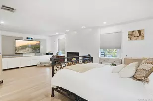 49 Westview Dr, Miller Place, NY 11764 - Photo 9