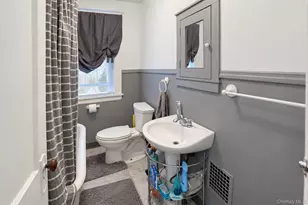 26 Oakwood Blvd, Poughkeepsie, NY 12603 - Photo 31