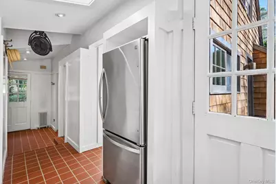 48 Accabonac Road, East Hampton, NY 11937 - Photo 15