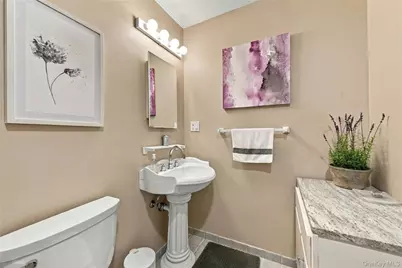 214 Norwood Avenue, Northport, NY 11768 - Photo 27