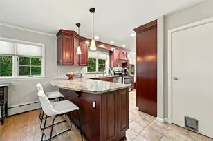 214 Norwood Ave, Northport, NY 11768 - Photo 15