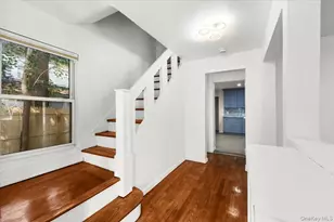 19 Gilchrest Rd, Great Neck, NY 11021 - Photo 3