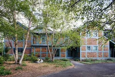 21 Cannon Hill Road, Tuxedo Park, NY 10987 - Photo 1