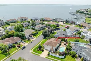 11 Knell Dr, Massapequa Park, NY 11762 - Photo 29