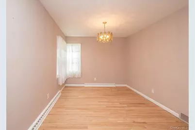 457 Washington Avenue, Patchogue, NY 11772 - Photo 11