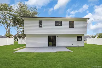 64 Skylark Drive, Holtsville, NY 11742 - Photo 23