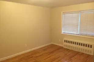 253-15 60th Ave, Little Neck, NY 11362 - Photo 9