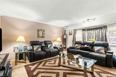 24904 148th Road, Rosedale, NY 11422 - Photo 9