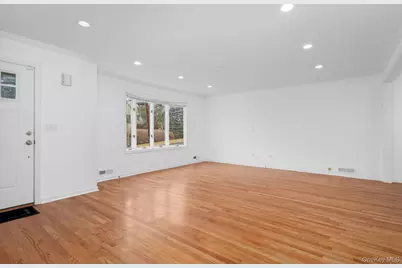 12 Chatham Road, New Rochelle, NY 10804 - Photo 3