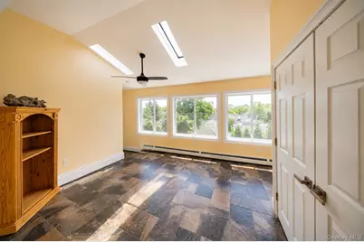 5434 Amboy Road, New York, NY 10312 - Photo 31