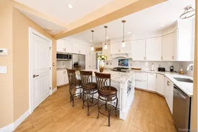 5434 Amboy Road, New York, NY 10312 - Photo 11