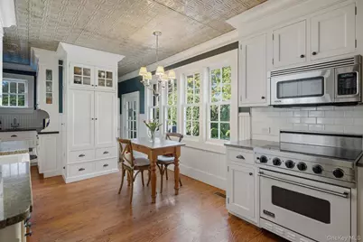 75 Dewey Street, Huntington, NY 11743 - Photo 11