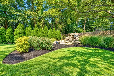 5 Allegheny Drive S, Farmingville, NY 11738 - Photo 25