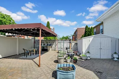 1015 Dean Avenue, Bronx, NY 10465 - Photo 25