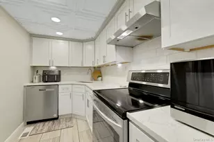 17 Heritage Dr, New City, NY 10956 - Photo 15