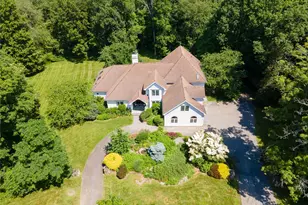 236 Hardscrabble Rd, North Salem, NY 10560 - Photo 3