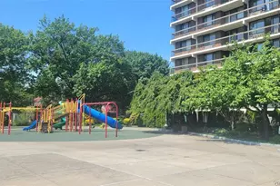 150-38 Union Tpke, Flushing, NY 11367 - Photo 17