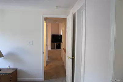 1661 Old Country Road #77, Riverhead, NY 11901 - Photo 25