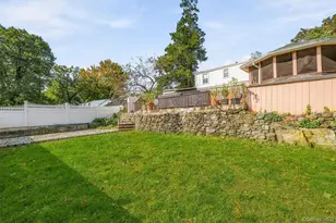 26 Custer Ave, Yonkers, NY 10701 - Photo 45