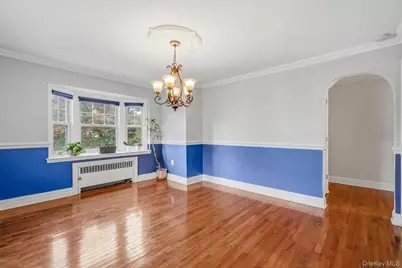 26 Custer Avenue, Yonkers, NY 10701 - Photo 19