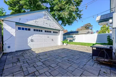 412 Fire Island Avenue, Babylon, NY 11702 - Photo 25