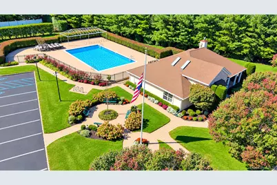 184 Cranberry Court, Melville, NY 11747 - Photo 31