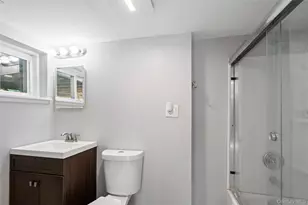 28 Peacock Ln, Commack, NY 11725 - Photo 27