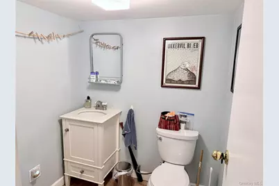 6362 84th Place, Middle Village, NY 11379 - Photo 21