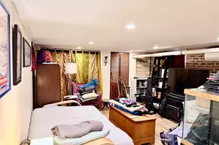 63-62 84th Pl, Middle Village, NY 11379 - Photo 19
