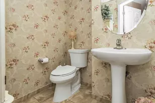 101 Willow Ln, Valley Stream, NY 11580 - Photo 17